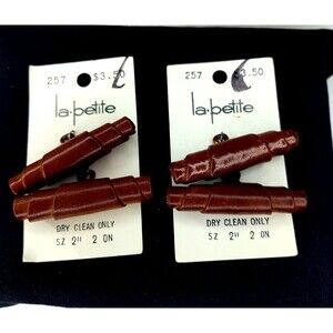 Vtg La Petite Rolled Brown Leather Toggle Buttons On Cards 4 Buttons Crafts USA